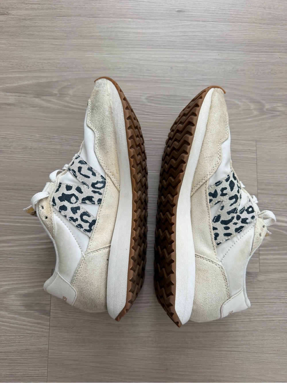 New Balance Women’s Cream and White Sneakers with Leopard Accent - Picture 7 of 8